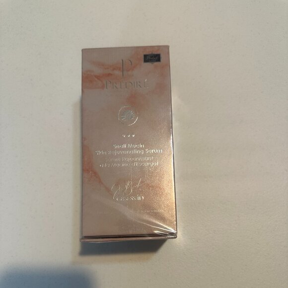 Snail Skin Rejuvenating Serum